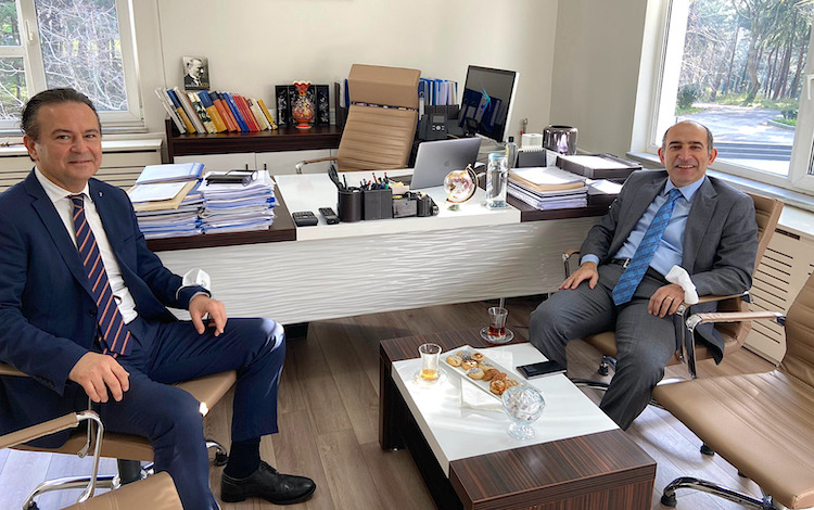 Boğaziçi Üniversitesi Rektörlüğüne atanan Prof. Dr. Melih Bulu (sağda) ziyaretlerini sosyal medya hesabından paylaştı.